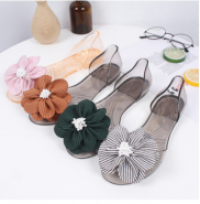Crystal Transparent Flat-soled Shoes, Vertical Flowers, Leisure Open-toed Sandal