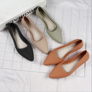 New solid color daily pointed flat bottom women's casual sandals
