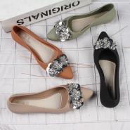 Summer pointed flash diamond flat heel casual four seasons sandals